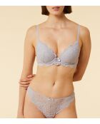 Lilafarbener Push-up-BH mit Bügel Nr. 2