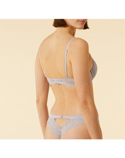 Lilafarbener Push-up-BH mit Bügel Nr. 2