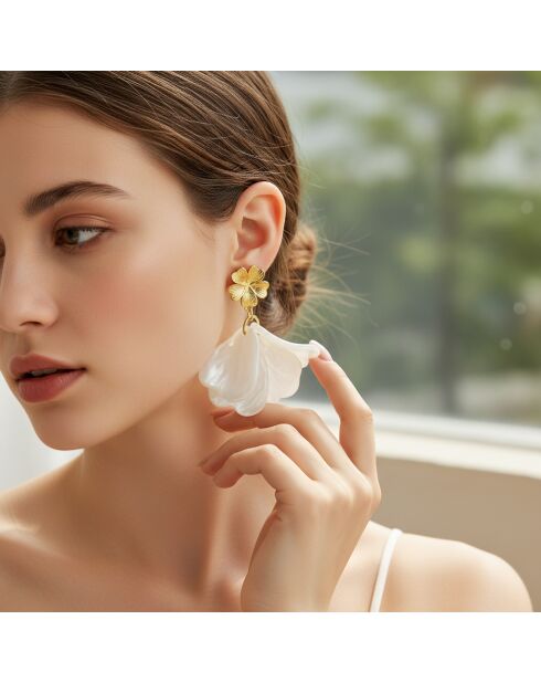 Pendientes blancos MORNING DEW STEEL