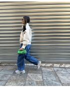 Glanzend groen zacht leren zakje voor baby's - 23 x 18 cm