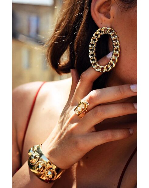 Gouden oorbellen van Paola