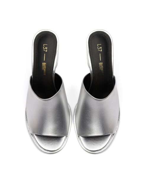 Just Cool zilverkleurige pantoffels van lakleer