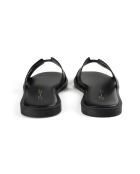 Mules Melt To The Ocean in pelle nera