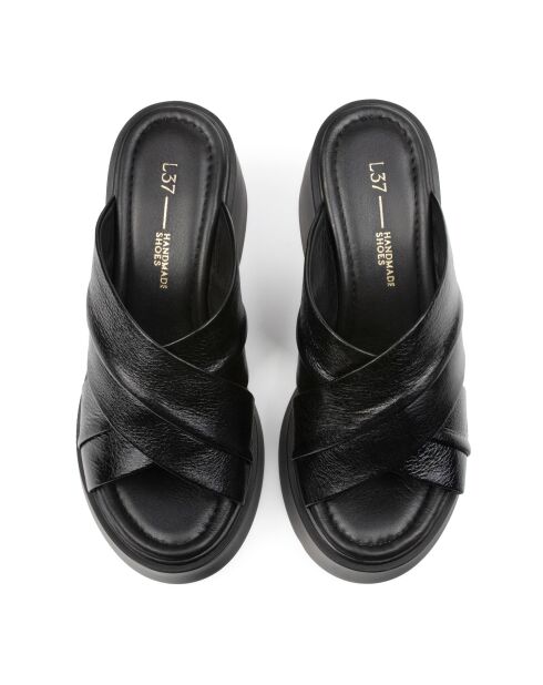 Mules de cuero negro Room For Two