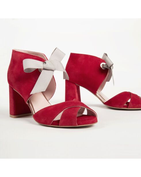 Movie Star rode fluwelen leren sandalen met hak van 8 cm