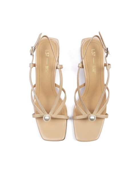 Beigefarbene Ledersandalen Don't Call My Name