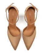Come Away With Me Pumps aus goldfarbenem Satin