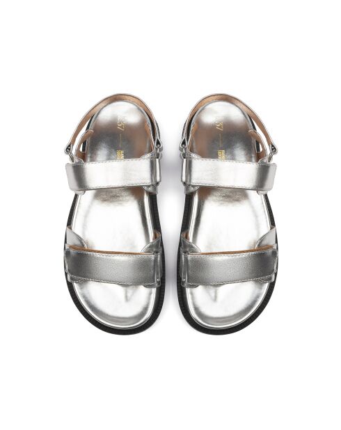 Zilverkleurige leren sandalen van Summertime Friends