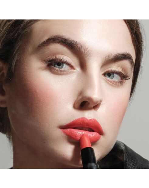 Rouge à lèvres mat Vogue red queen