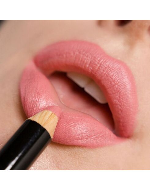 Rouge à lèvres crayon Maximatte without shame