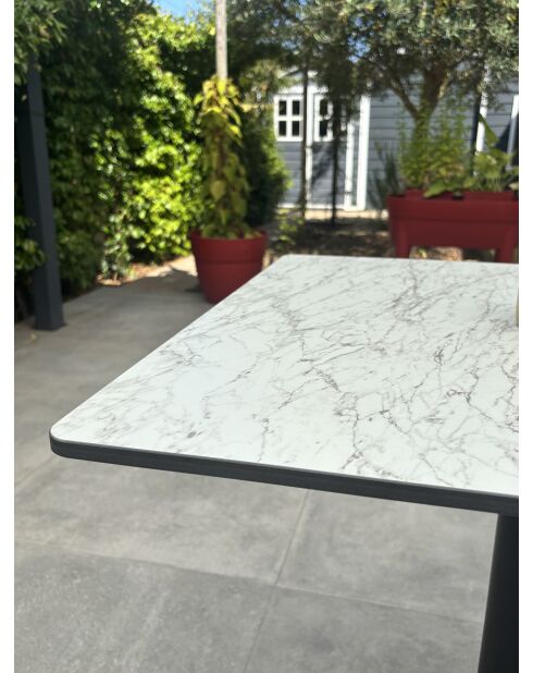 BISTRO quadratischer Gartentisch mit schwarz-weißem Marmoreffekt - 70x70x74 cm