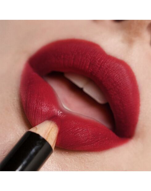 Rouge à lèvres crayon Maximatte devil red