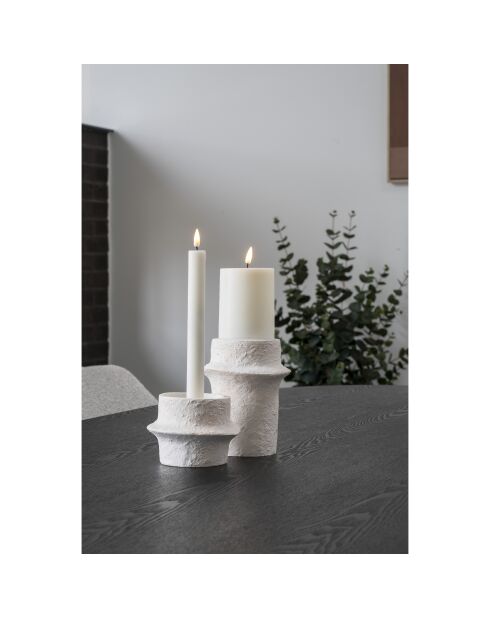 2 portavelas de cemento blanco