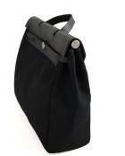 Bolsa de tela negra - 39x13x37 cm - Buen estado