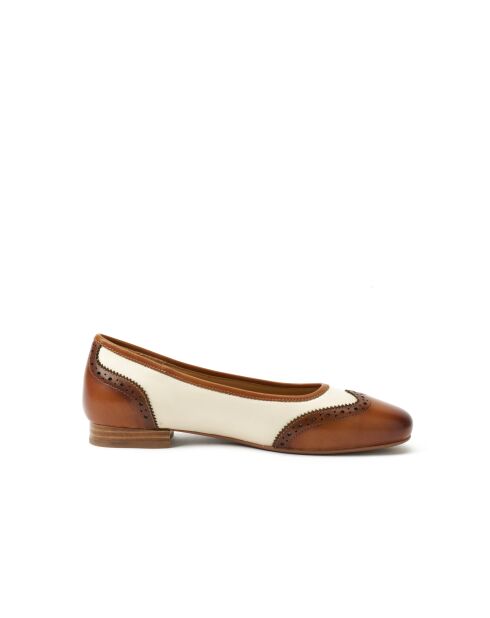 Bruine leren ballerina's uit Castille