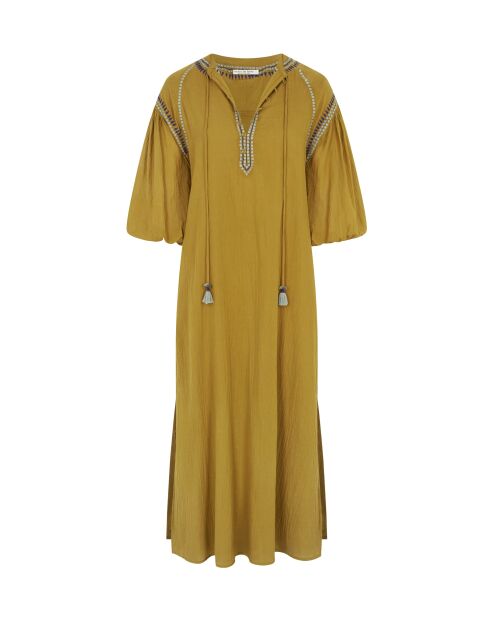 Kristi Kleid bestickt mit Matriochka-Muster in goldenem Maravile