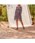 Géraldine tropisches staubblaues Kleid