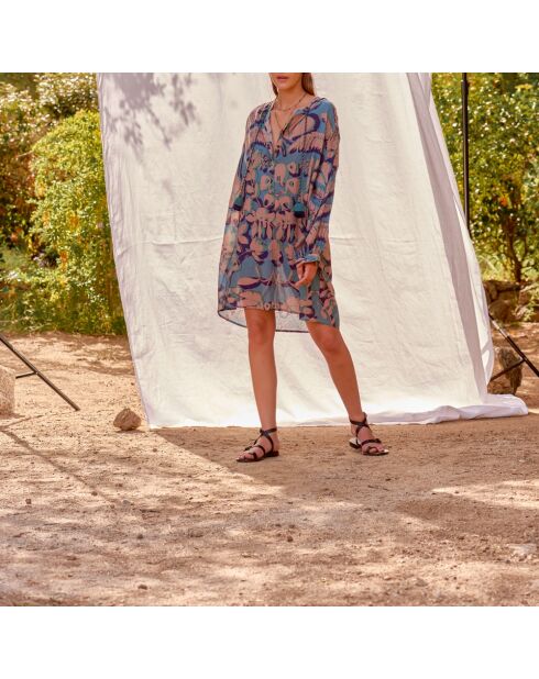 Géraldine tropisches staubblaues Kleid