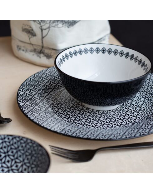 Set mit 6 kleinen schwarzen Porzellantellern Villa les Pins - D.20,5 cm