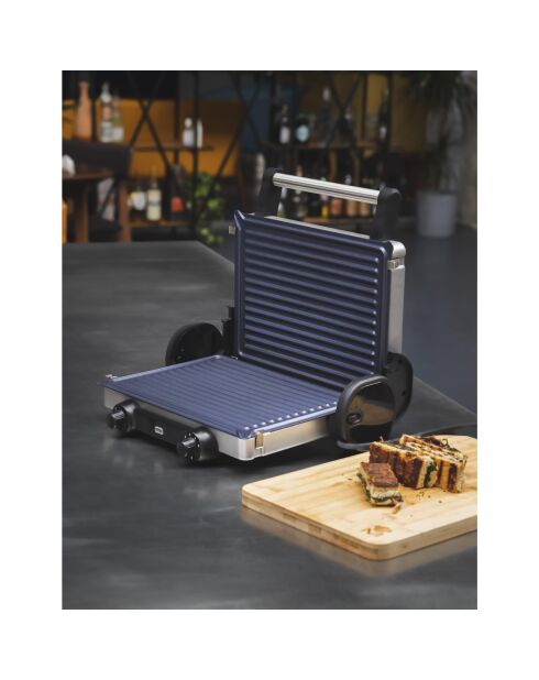 Elektrische grillset met antiaanbaklaag en 2200w zwarte grill - D. 12x32x40cm