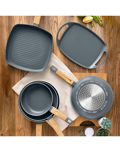 Schwarzer Barbecue-Grill - D.36,9x24,6 cm