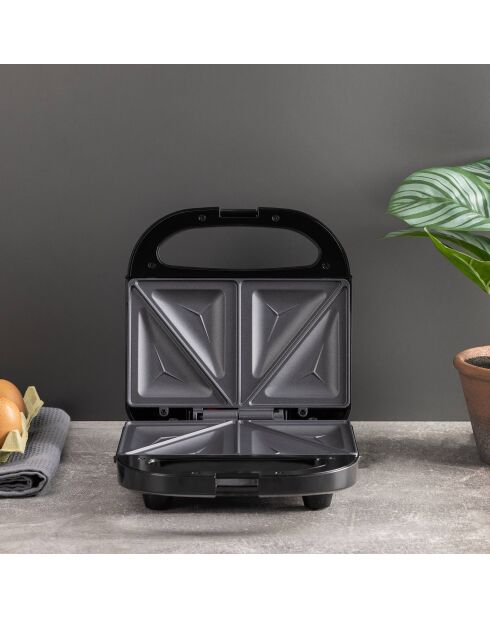 750W schwarzer Toaster