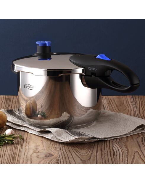 Olla a presión de 9 litros apta para inducción cromada - D. 24 x 24 cm