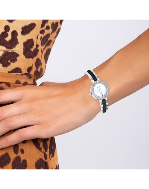 Elegante reloj Cassandra decorado con un diamante negro auténtico