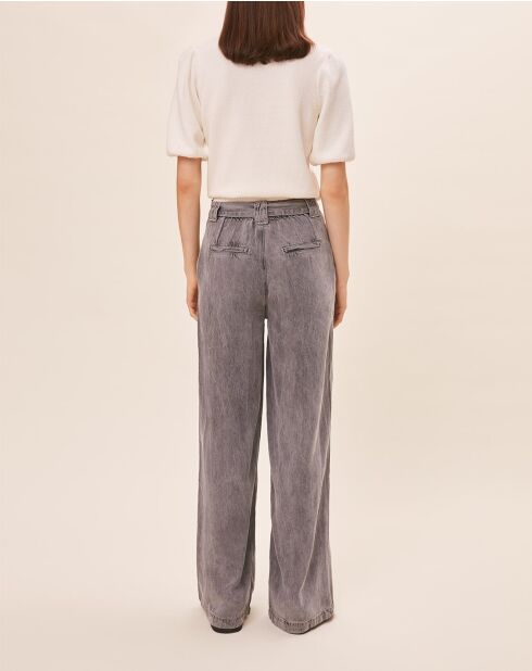 Cremefarbener Pleyel-Pullover