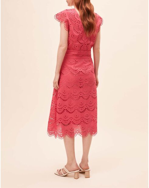 Schicker fuchsiafarbener Rock