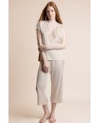 Klassieke pyjama van satijn en guipure met champagnekleurige mouwen