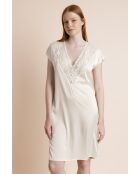 Camicia da notte classica, in raso e guipure, con maniche scese in bianco/rosa