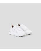 Witte sneakers van Liverpool