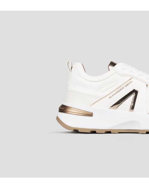 Weiße Kupfer-Turnschuhe von Liverpool