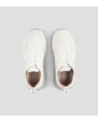 Witte sneakers van Liverpool