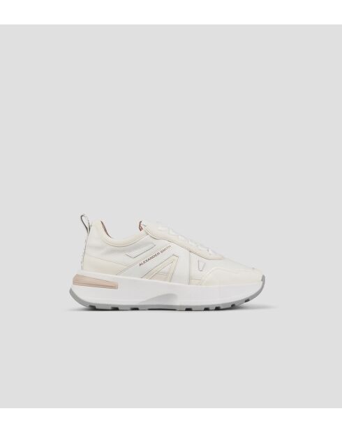 Witte sneakers van Liverpool