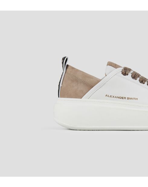 Camelwitte leren sneakers van Wembley