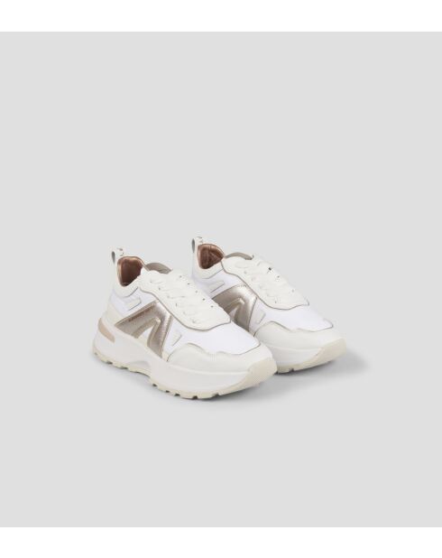 Lichtwit/gouden sneakers van Liverpool