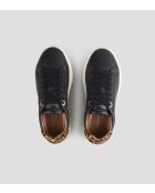 Soho leren sneakers in zwart zand