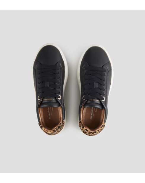 Soho leren sneakers in zwart zand