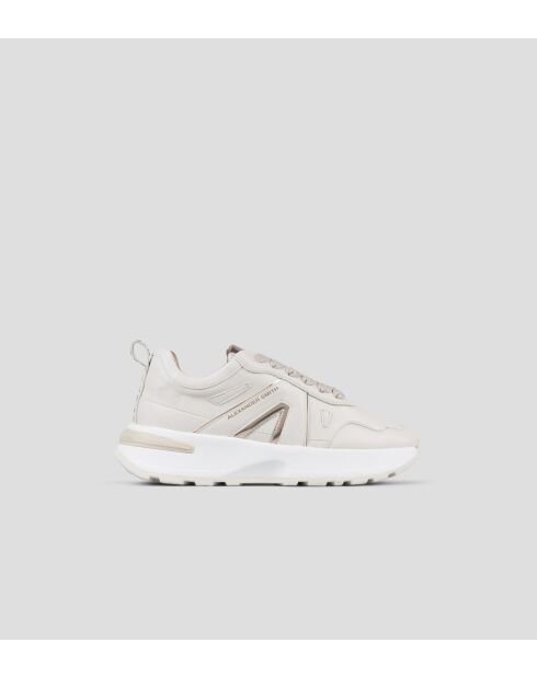 Beige sneakers van Liverpool