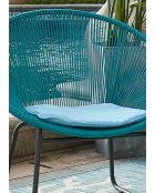 2-Sitzer-Gartenset mit schwarzen Beinen und blauen Kissen