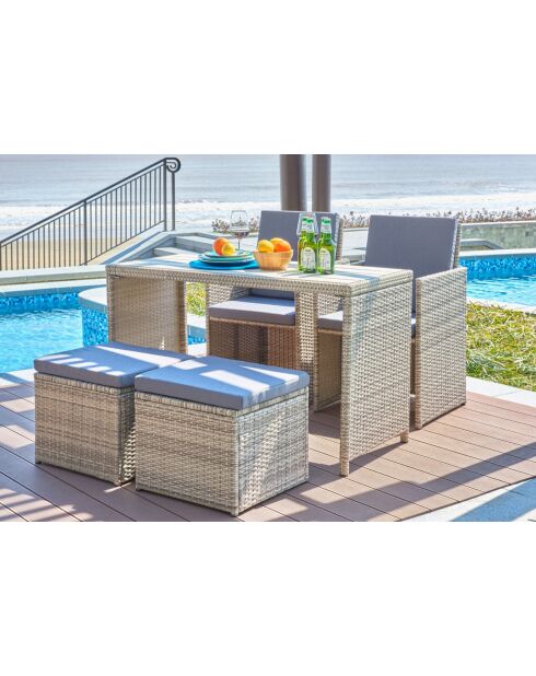 4-Sitzer-Essgruppe mit naturgrauem Kissen