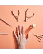 Vernis à ongles Color & care 4 en teinte 11 deep black - 15,5 ml