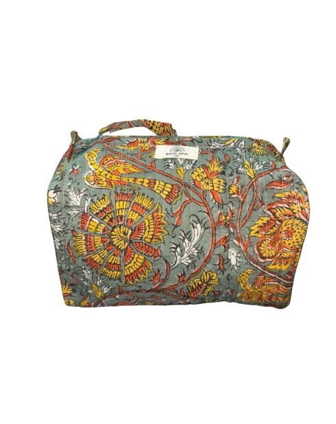 Grüngrau gefütterte und gesteppte Toilettentasche