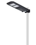 Tête de lampadaire solaire 2000 lumens avec détecteur de présence - 19,8x6,3x43,2 cm