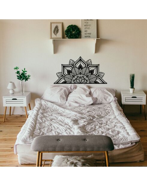 Accesorio decorativo de pared de metal negro - 160 x 81 cm