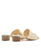 Mules en cuir Sofia dorées