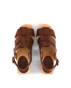 Sandali con zoccolo in pelle color cioccolato