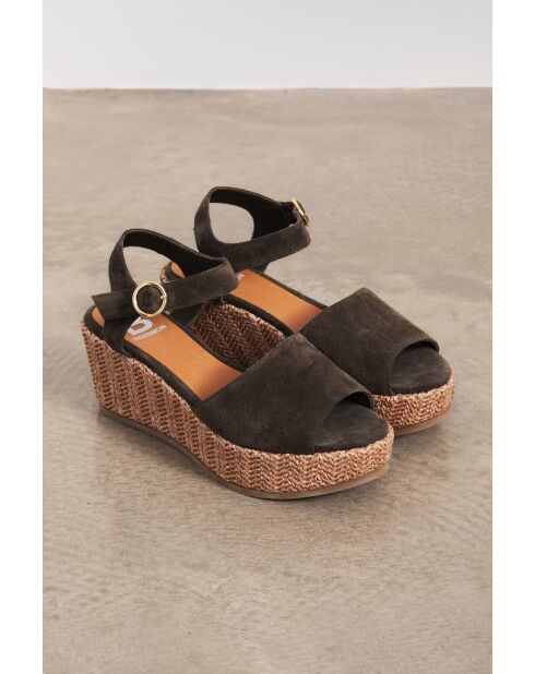 Keilsandalen Elina aus Samt in Khaki